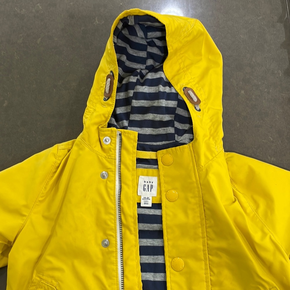Baby gap yellow rain slicker